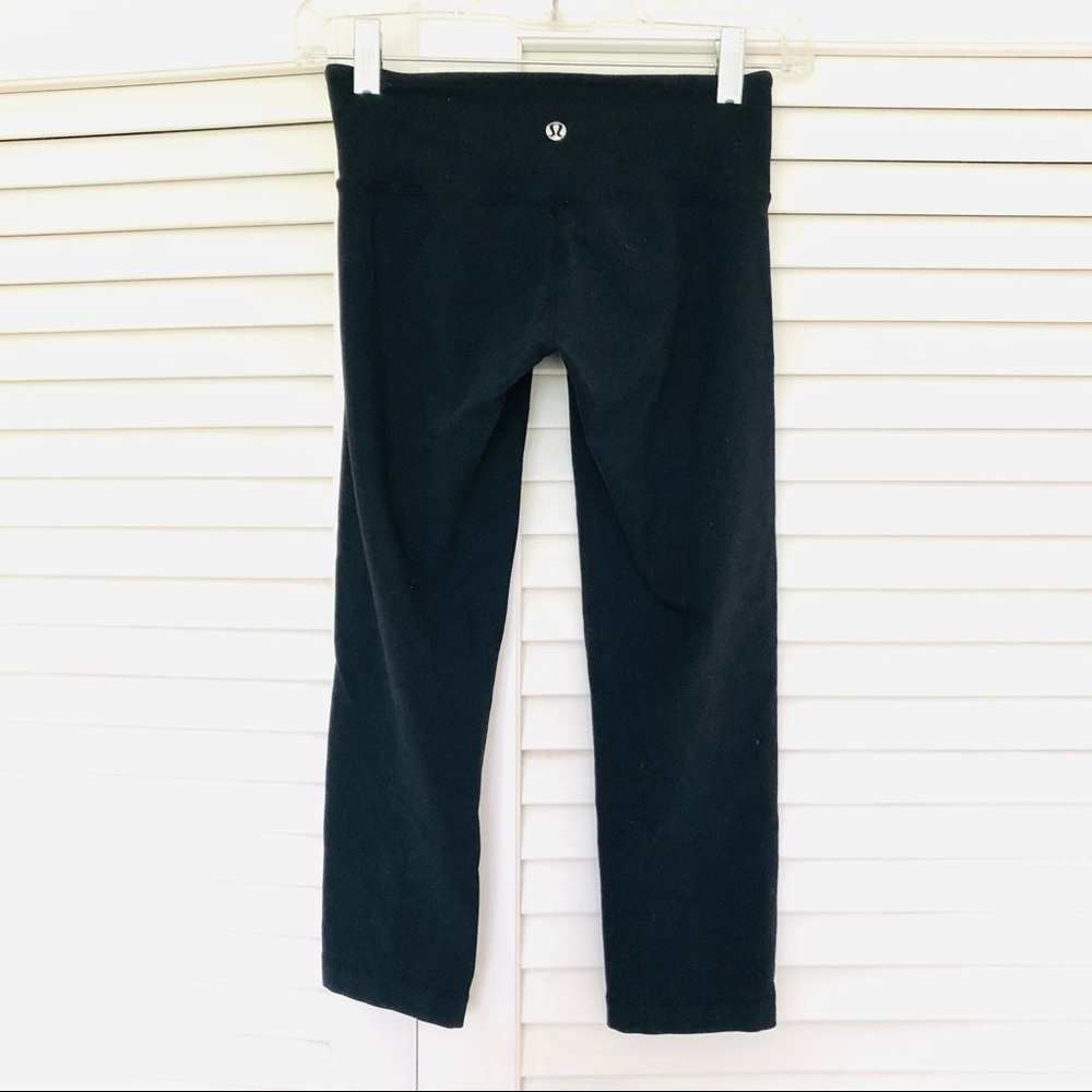 Lululemon Cropped Low-rise Leggings
